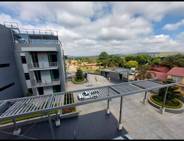 431M² OFFICE TO LET IN BEDFORDVIEW